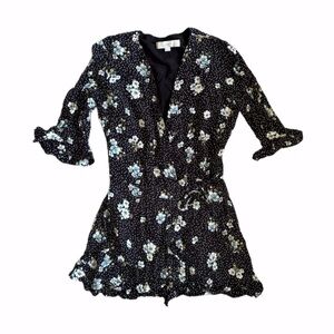 ❌LOFT floral wrapped romper❌